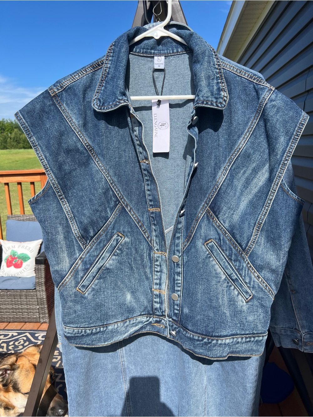 Denim Vest Jacket - Blue Women’s Jeans Style